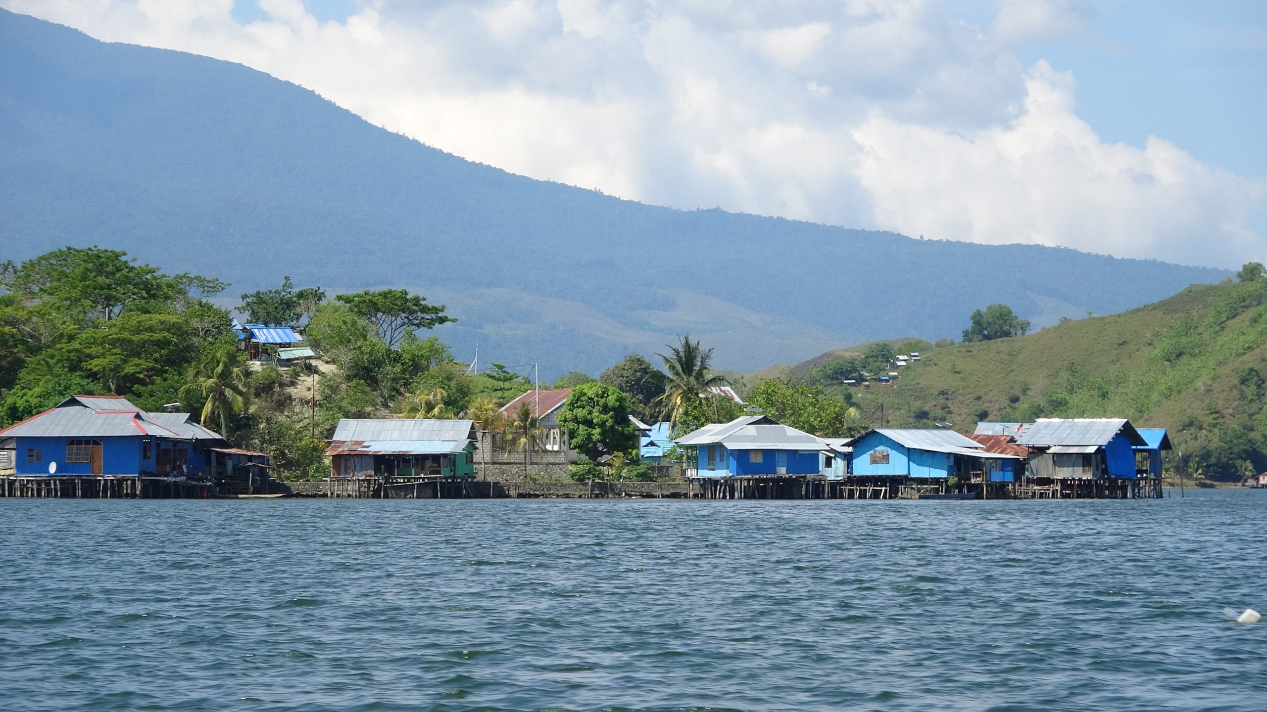 Berbagai Kampung Adat di Danau Sentani Siapkan Rumah untuk Peserta KMAN VI